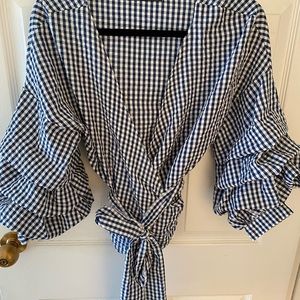 Wrap plaid top with big sleeve